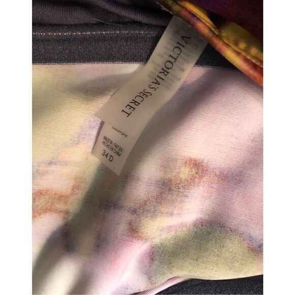 Victoria's Secret VS Womens Tankini top Swimsuit Bathing halter Size 34D Floral - Picture 9 of 10